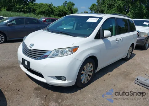 2014 Toyota Sienna Xle 7 Passenger from USA, damaged, VIN 5TDDK3DC3ES079590